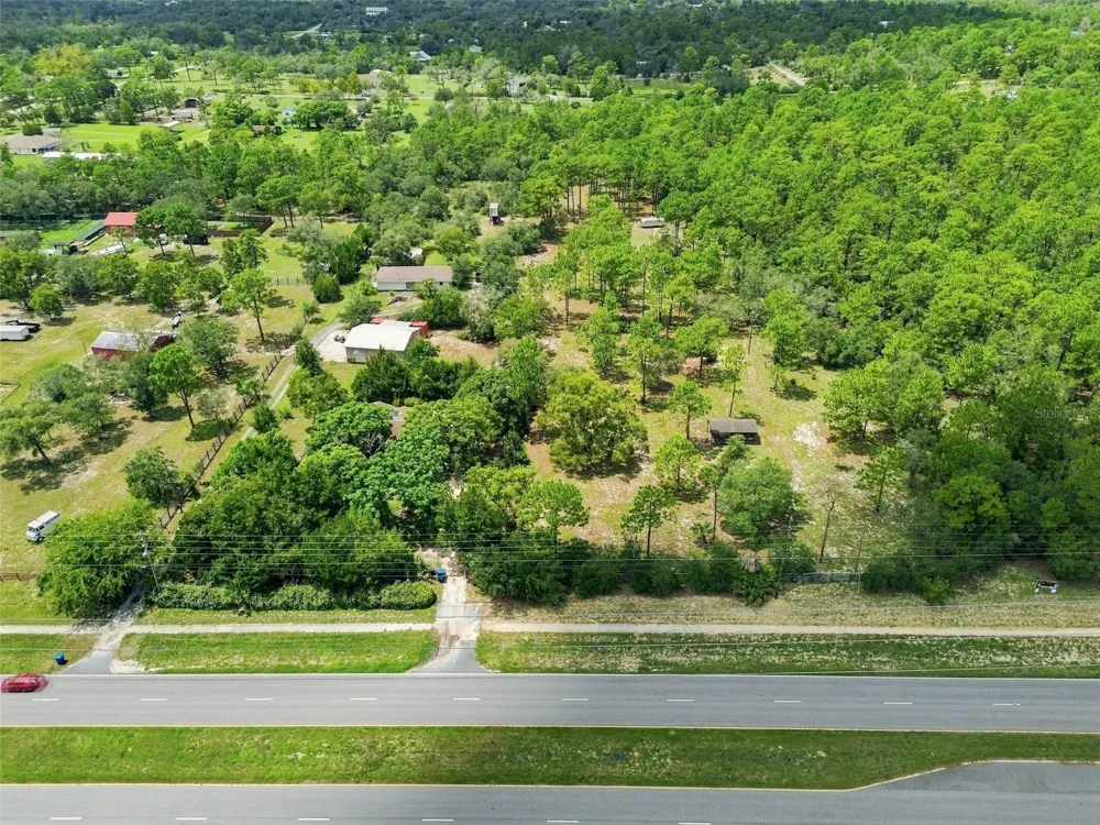 8279 SUNSHINE GROVE ROAD Brooksville, FL 34613