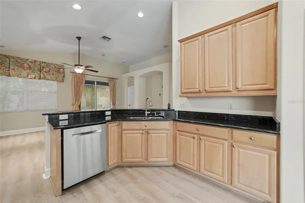 12802 AVELAR CREEK DRIVE Riverview, FL 33578