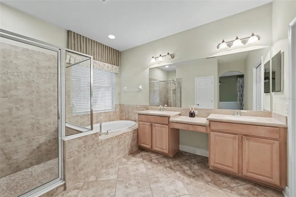 12802 AVELAR CREEK DRIVE Riverview, FL 33578