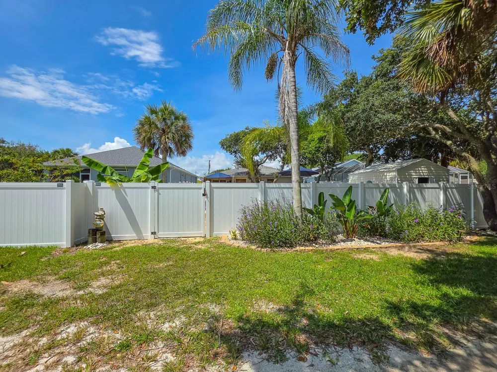2617 S DAYTONA AVENUE Flagler Beach, FL 32136