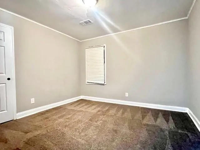 1315 Snapfinger Road Decatur, GA 30032