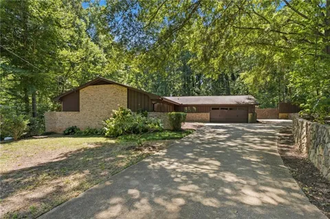 2670 Hudlow Court