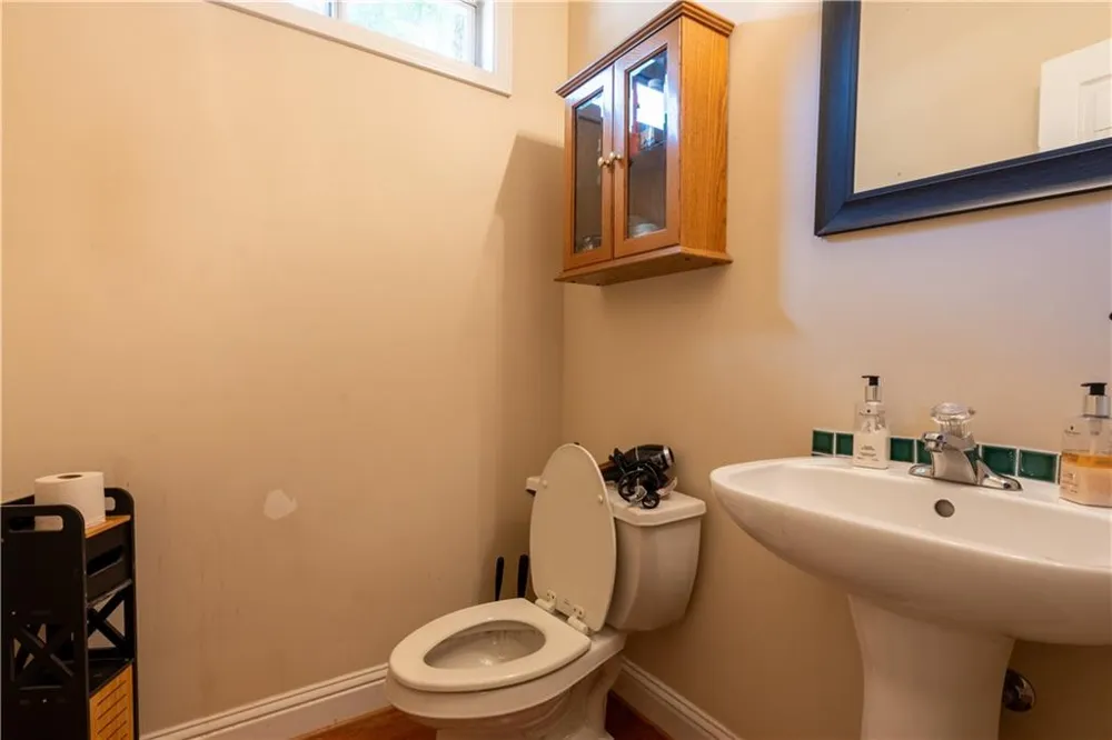 5834 Webb Forest Court Powder Springs, GA 30127