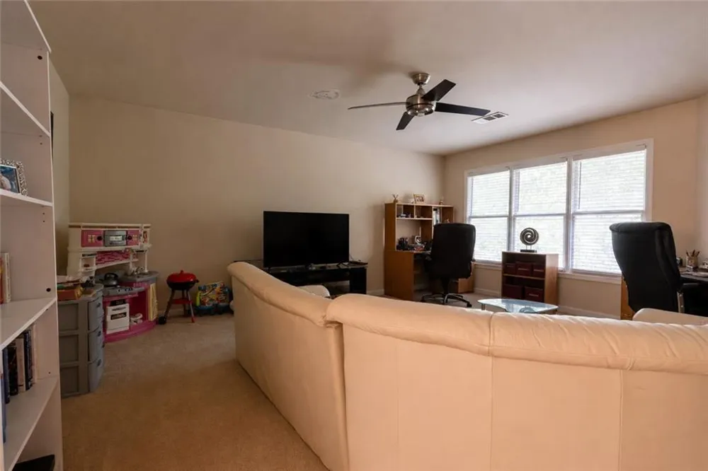 5834 Webb Forest Court Powder Springs, GA 30127