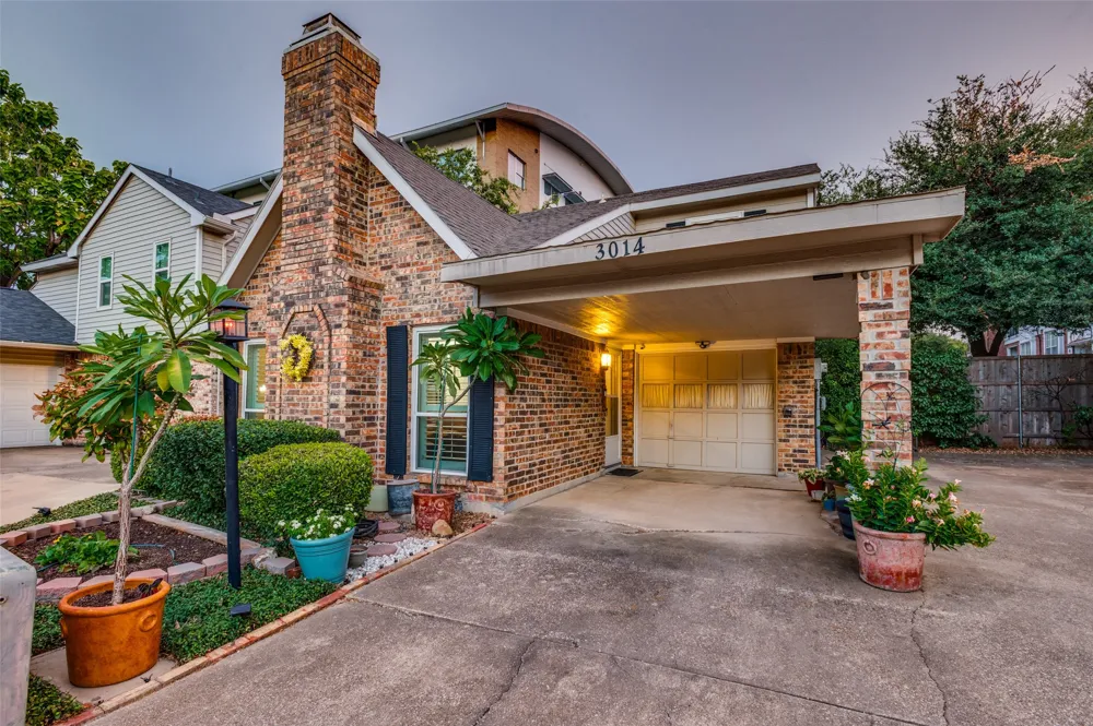 3014 Adolph Street Dallas, TX 75204