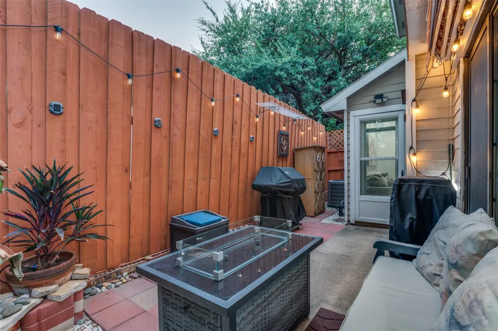 3014 Adolph Street Dallas, TX 75204