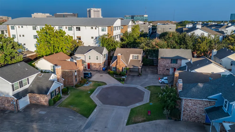 3014 Adolph Street Dallas, TX 75204