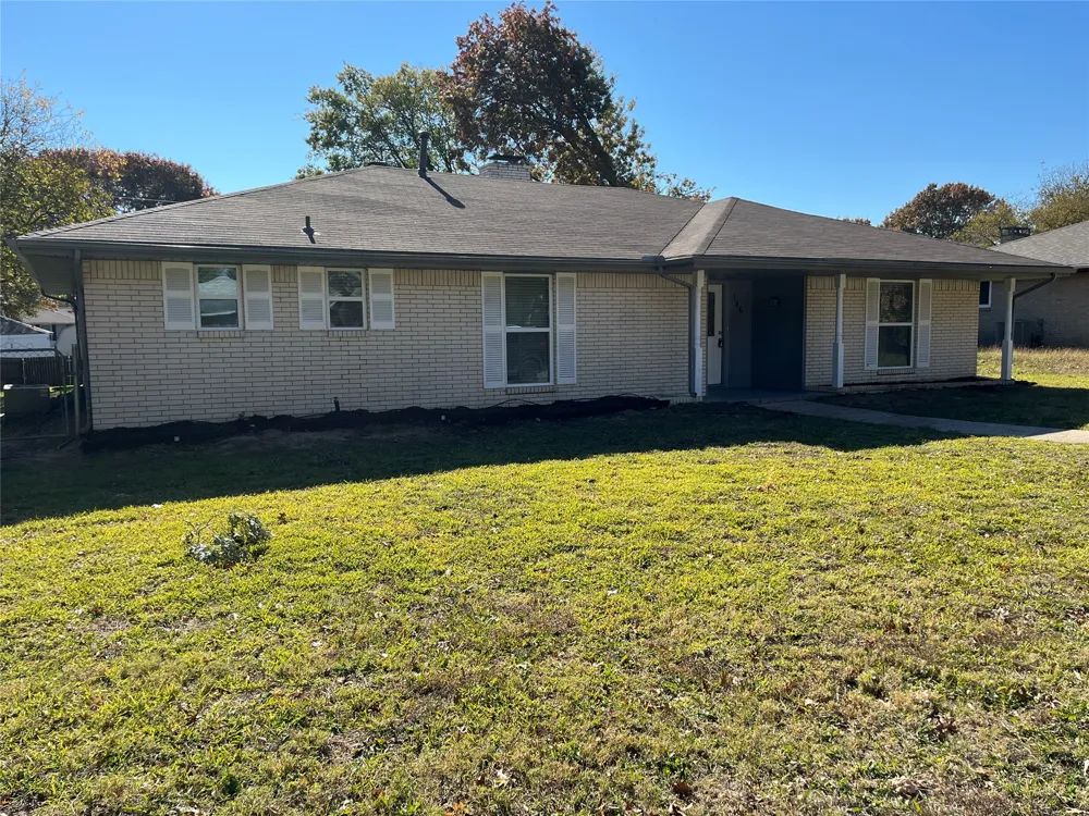 146 Bailey Drive DeSoto, TX 75115