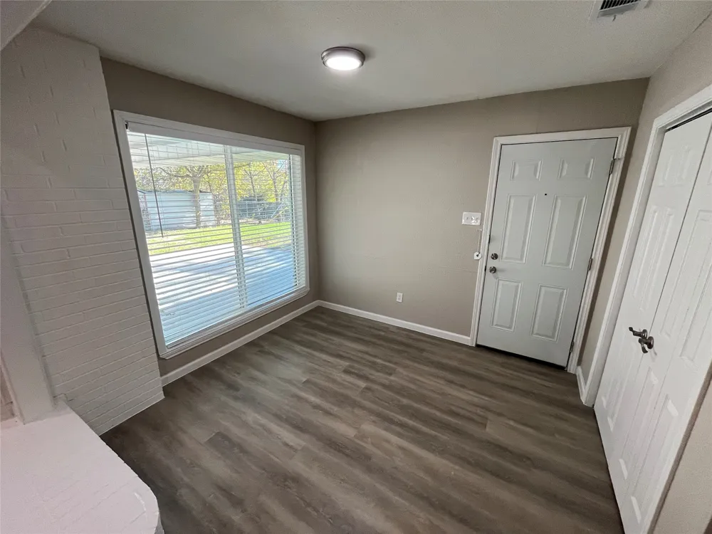 146 Bailey Drive DeSoto, TX 75115