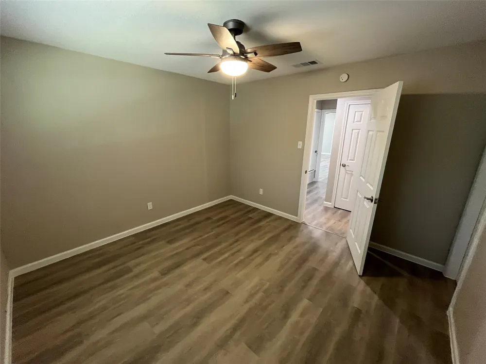 146 Bailey Drive DeSoto, TX 75115