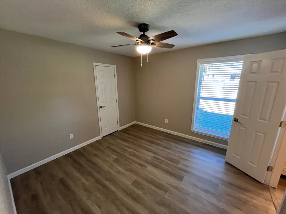 146 Bailey Drive DeSoto, TX 75115