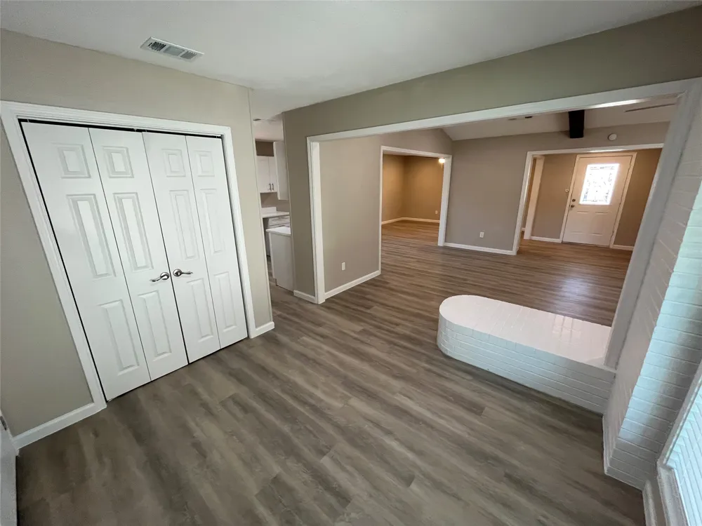 146 Bailey Drive DeSoto, TX 75115