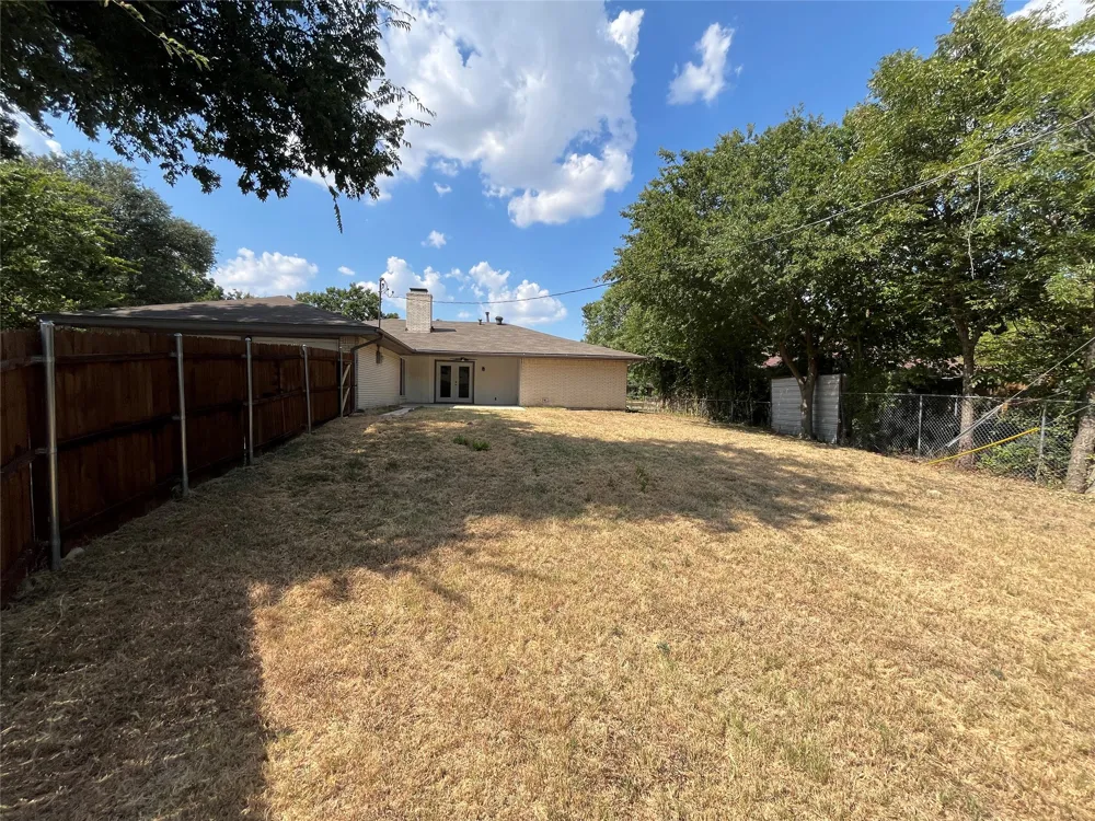 146 Bailey Drive DeSoto, TX 75115