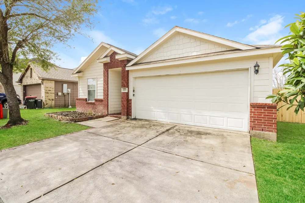 3519 Apache Meadows Drive Baytown, TX 77521