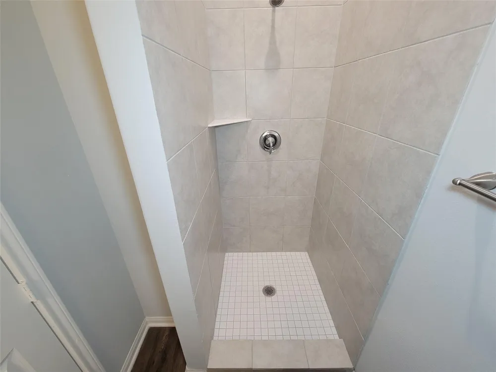 4908 Paradigm Lane Spring, TX 77379