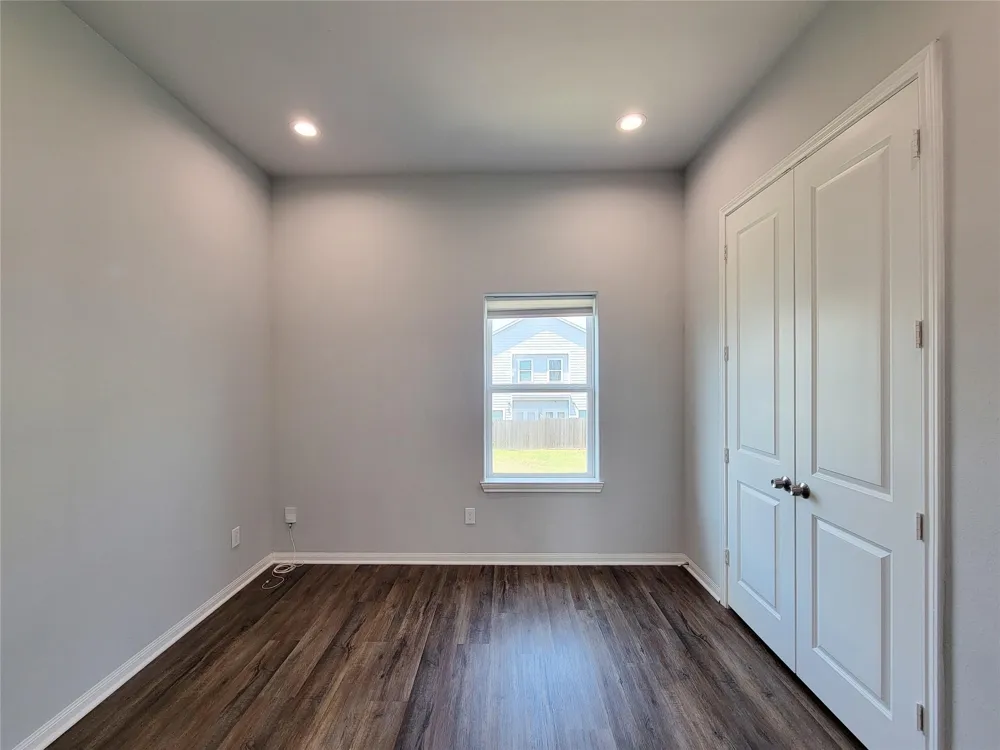 4908 Paradigm Lane Spring, TX 77379
