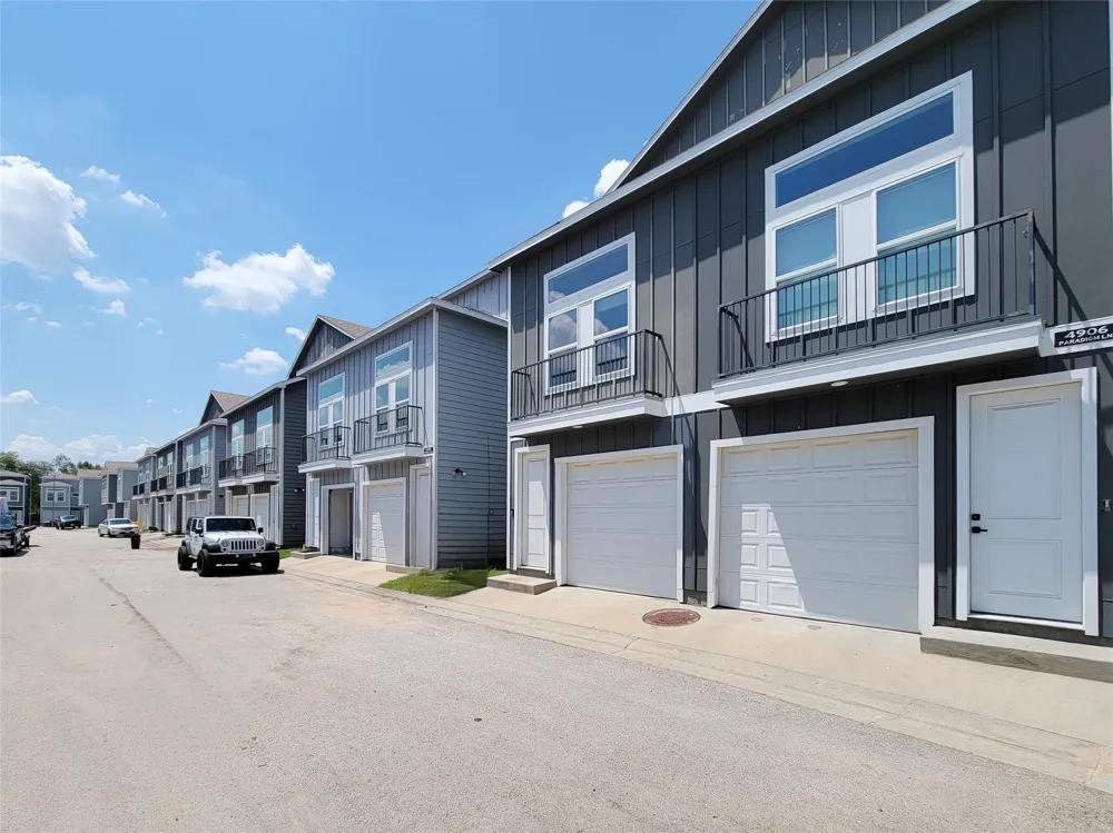 4908 Paradigm Lane Spring, TX 77379