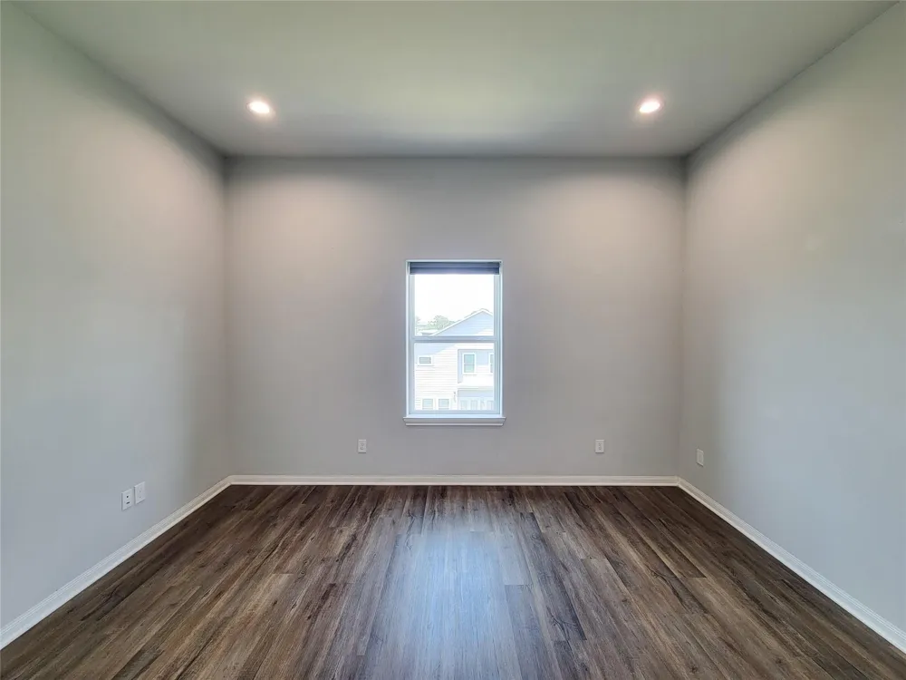 4908 Paradigm Lane Spring, TX 77379