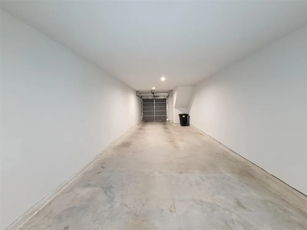 4908 Paradigm Lane Spring, TX 77379