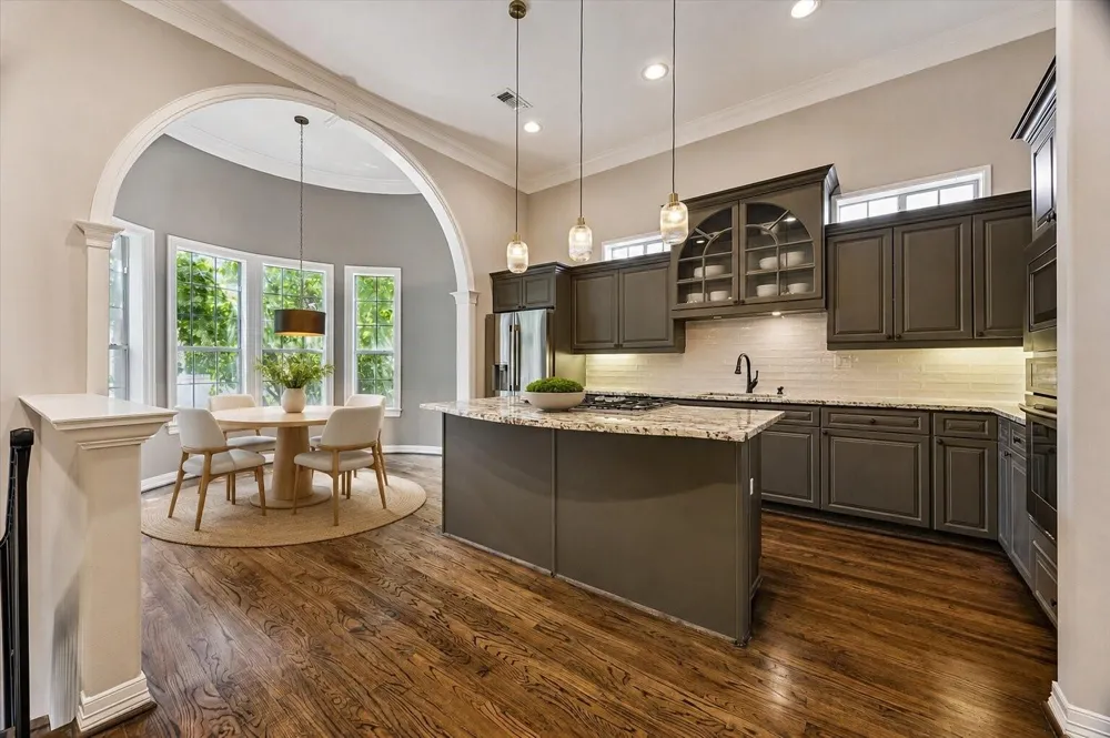 5417 Dickson Street #B Houston, TX 77007
