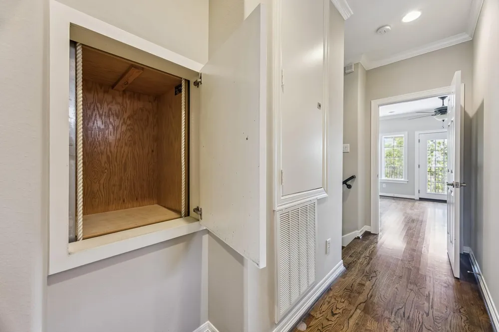 5417 Dickson Street #B Houston, TX 77007