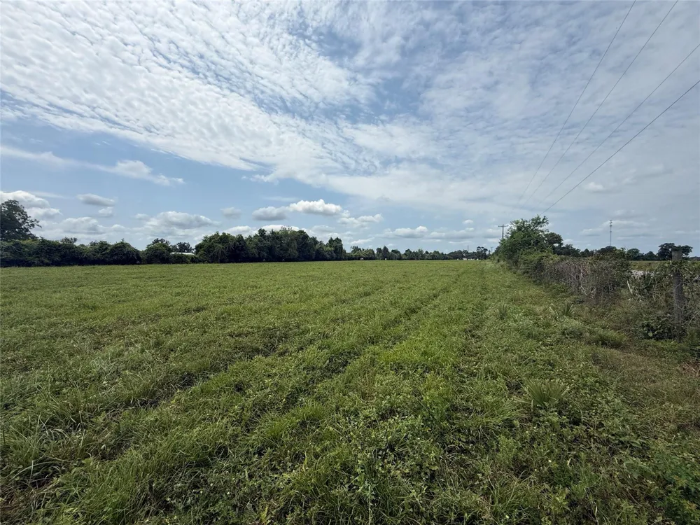 Cr 334 Sweeny, TX 77480