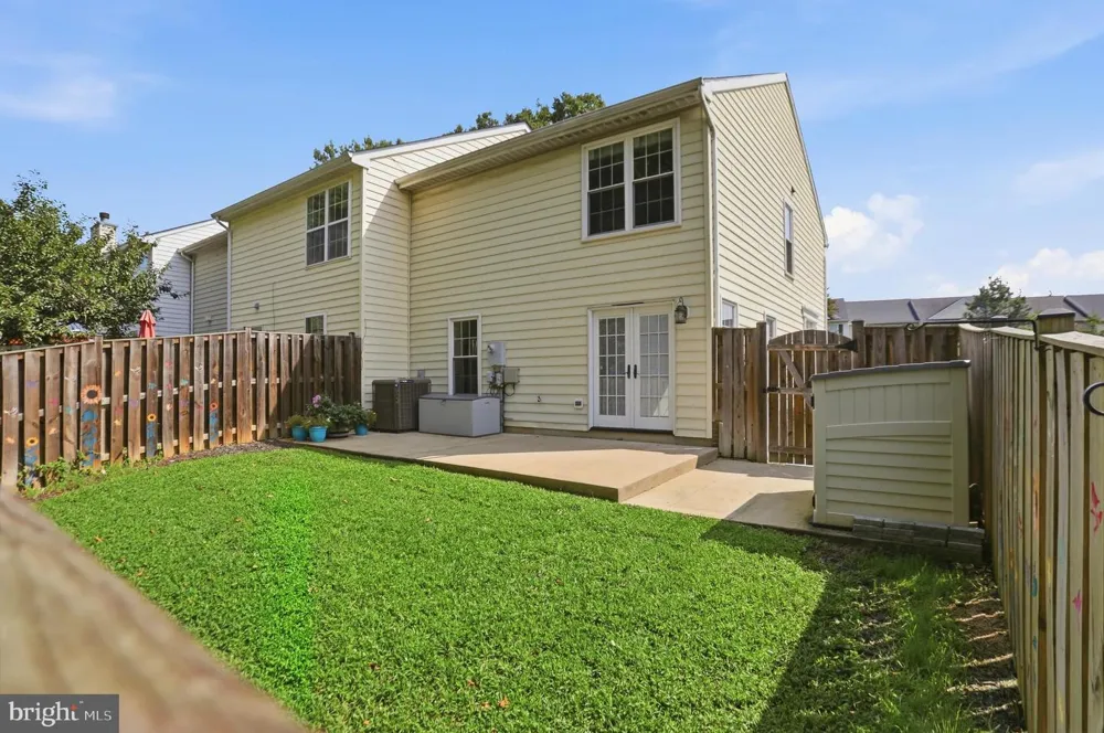 17359 LEGACY TERRACE Round Hill, VA 20141