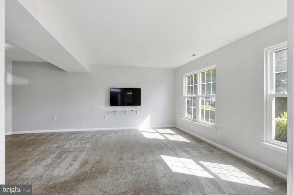17359 LEGACY TERRACE Round Hill, VA 20141