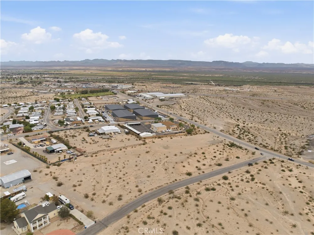 130 Morgan Needles, CA 92363