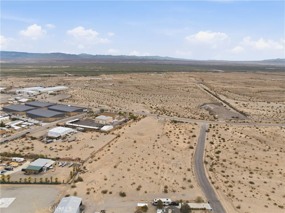 130 Morgan Needles, CA 92363