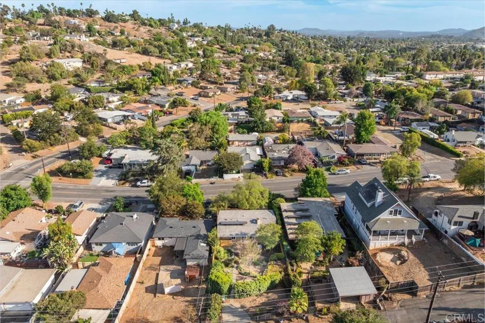 830 E 5Th Avenue Escondido, CA 92025
