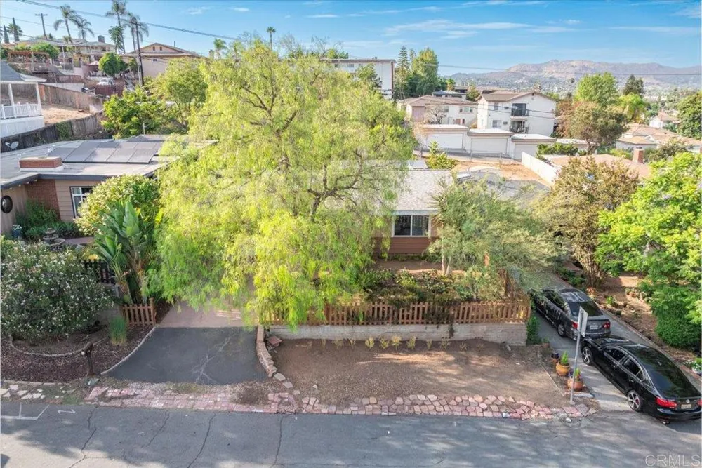 830 E 5Th Avenue Escondido, CA 92025