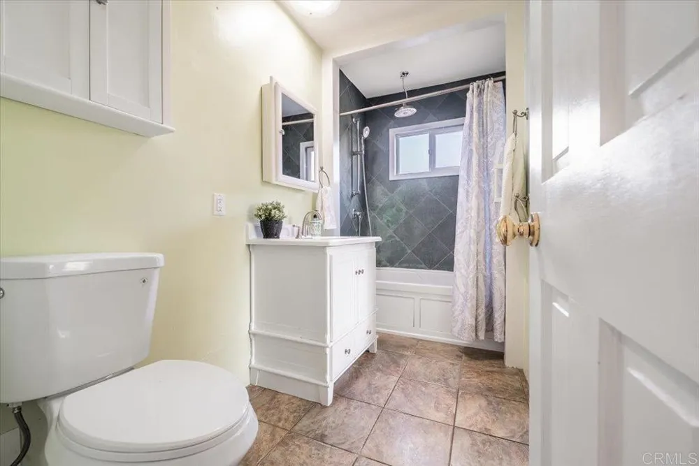 830 E 5Th Avenue Escondido, CA 92025