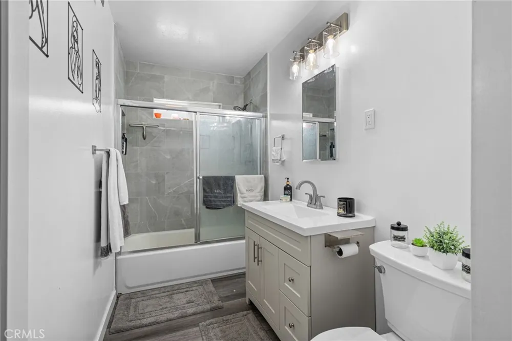 15109 Gerkin Avenue Lawndale, CA 90260