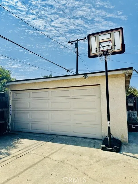 333 Oakwood St Montebello, CA 90640