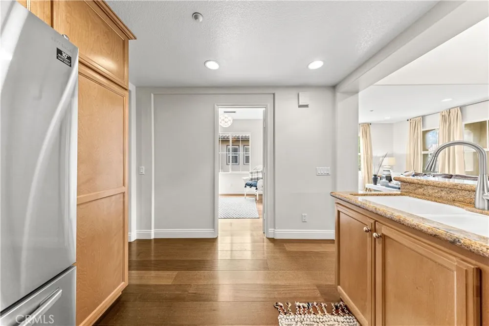 177 Lockford Irvine, CA 92602