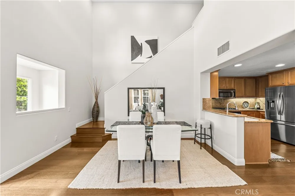 177 Lockford Irvine, CA 92602