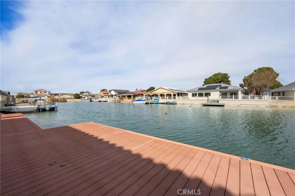 14364 Galleon Helendale, CA 92342