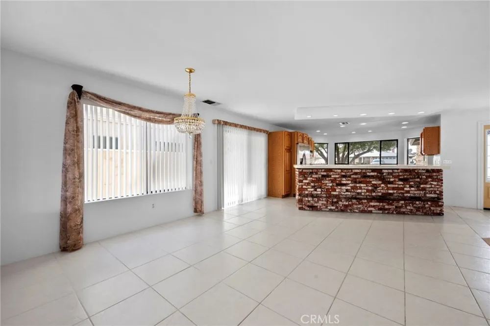 14364 Galleon Helendale, CA 92342