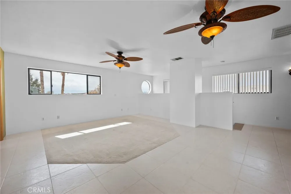 14364 Galleon Helendale, CA 92342