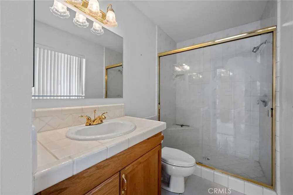 14364 Galleon Helendale, CA 92342