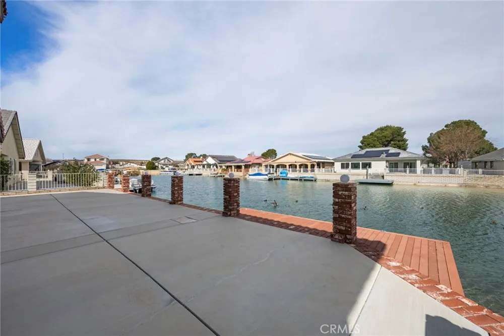 14364 Galleon Helendale, CA 92342