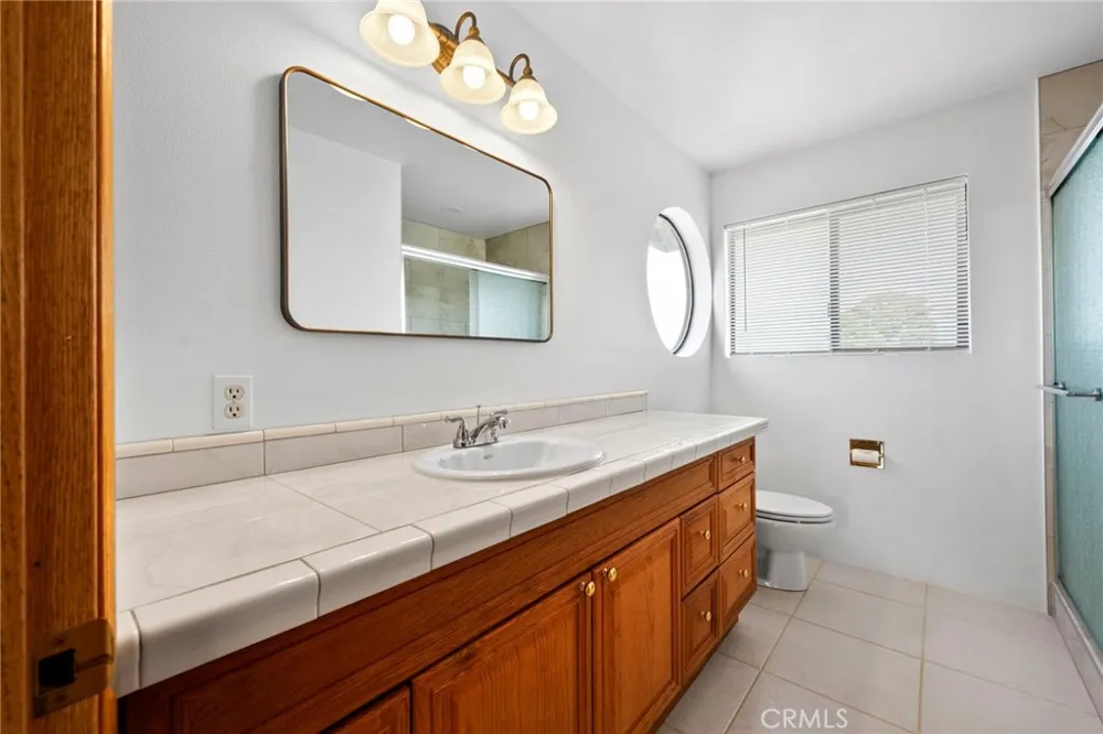 14364 Galleon Helendale, CA 92342