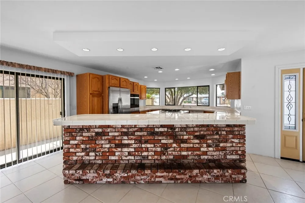 14364 Galleon Helendale, CA 92342