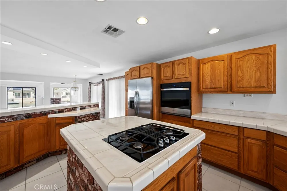 14364 Galleon Helendale, CA 92342