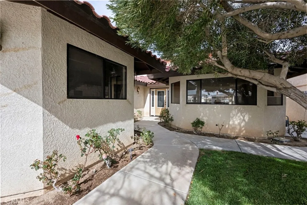 14364 Galleon Helendale, CA 92342