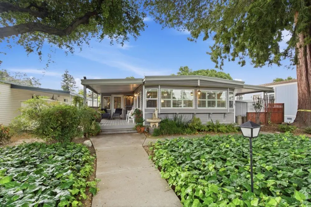 65 Palomar Real #65 Campbell, CA 95008