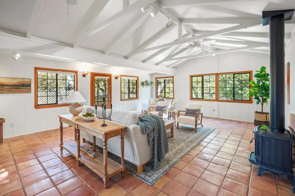 8 Buena Vista Del Rio Carmel Valley, CA 93924