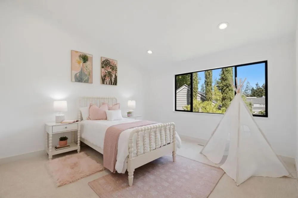 202 Granada Way Los Gatos, CA 95032