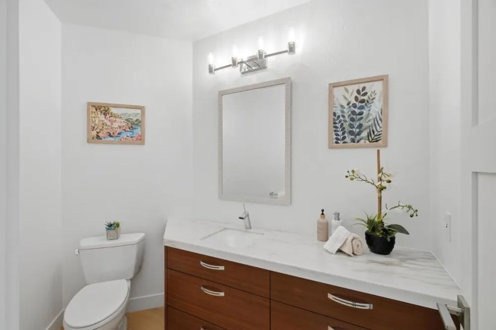 202 Granada Way Los Gatos, CA 95032